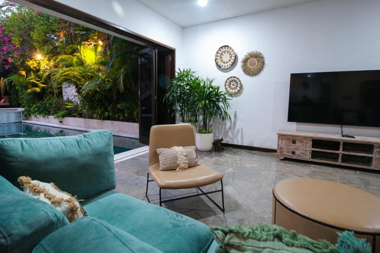 Villa Yasmin スミニャック エクステリア 写真